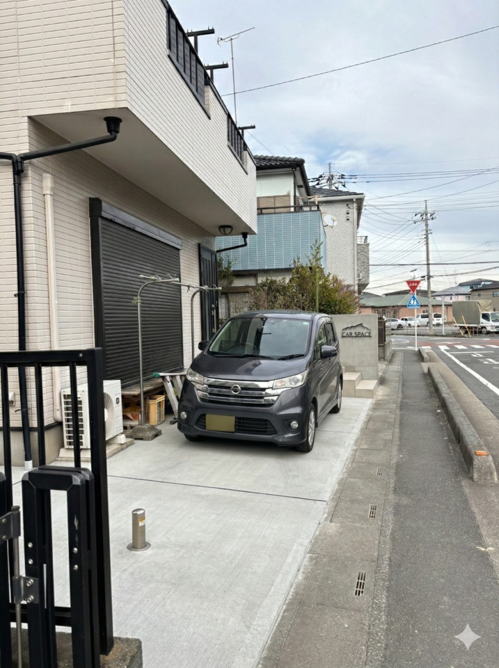 ブロック塀を撤去して駐車場にも可能!
お見積りご相談ください!