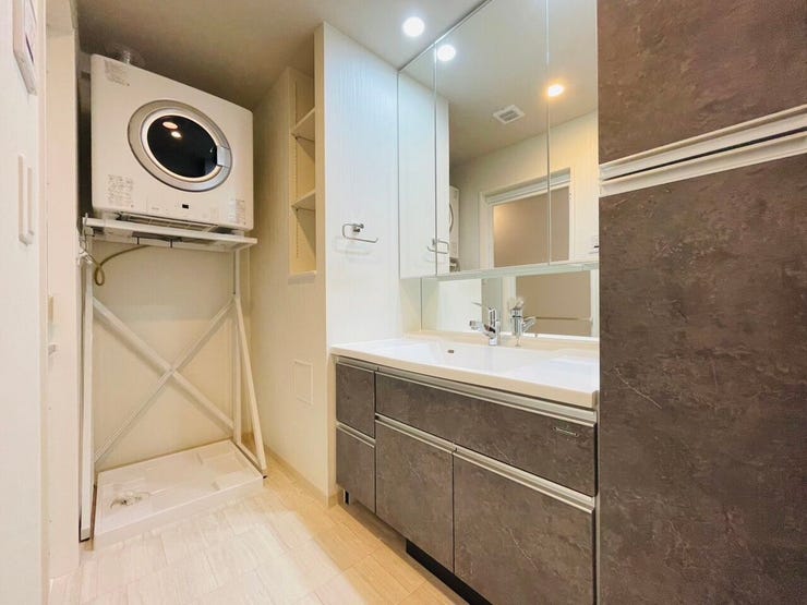 洗面所・室内洗濯機置き場:衣類乾燥付き