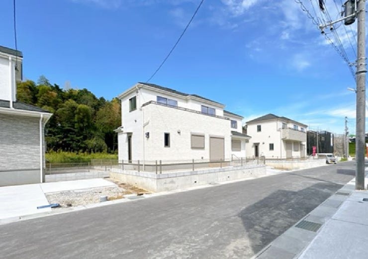 自然とうまく調和した環境の良い地域です。
毎日を快適に気持ちよく過ごしていただけます。