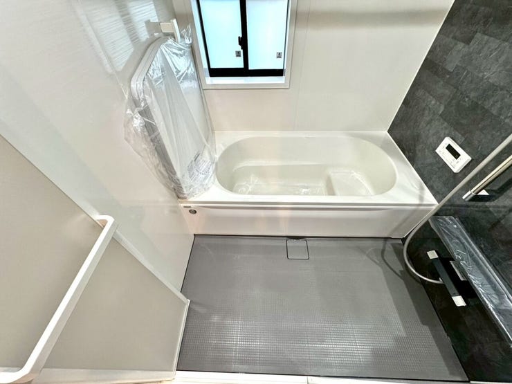 【Bathroom】リラックスできる空間で、一日の疲れを癒し、心身共にリフレッシュできます。