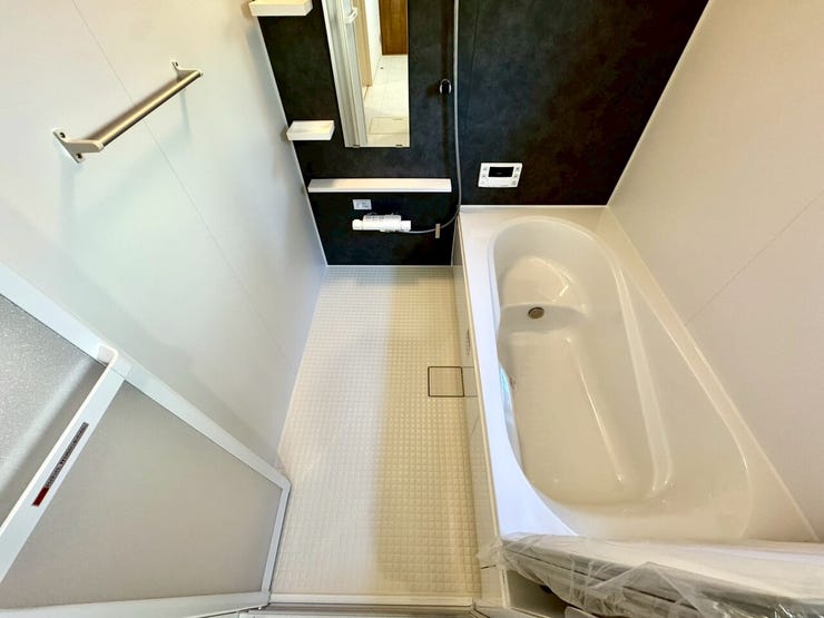 【Bathroom】リラックスできる空間で、一日の疲れを癒し、心身共にリフレッシュできます。