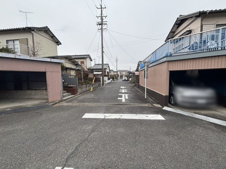 ■閑静な住宅地
■長岡小学校・祖父江中学校