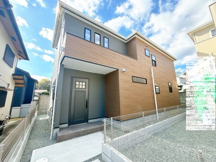 公園の多い地域です。お気に入りの家から足を少し伸ばして、お散歩などでゆったり過ごす時間も有意義です。