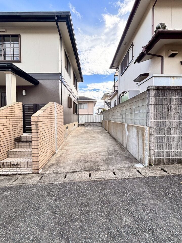 【リフォーム済み】中古一戸建て3LDK♪全室照明器具付き♪日当り良好♪閑静な住宅街♪