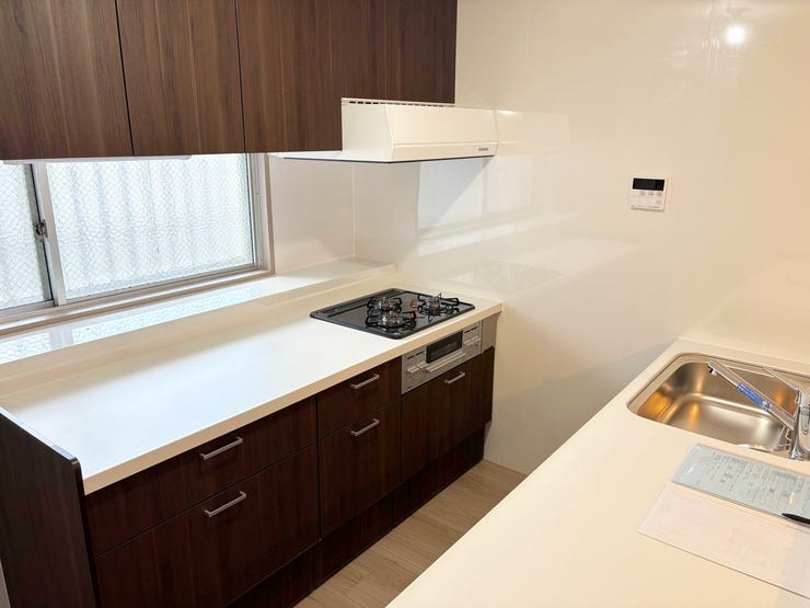 シンクとコンロが分かれているタイプです。