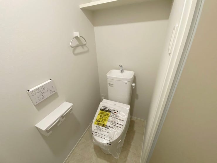 室内(2025年9月)撮影
◎本日案内可能◎
手洗い付きのトイレは、使用後すぐに手を洗えて衛生的です。