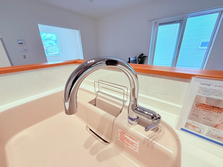 ◇嬉しいタッチレス水栓♪