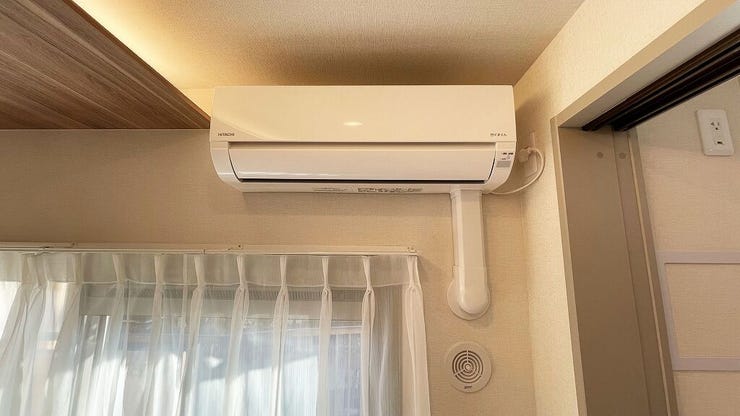 新規にエアコン3台設置いたしました