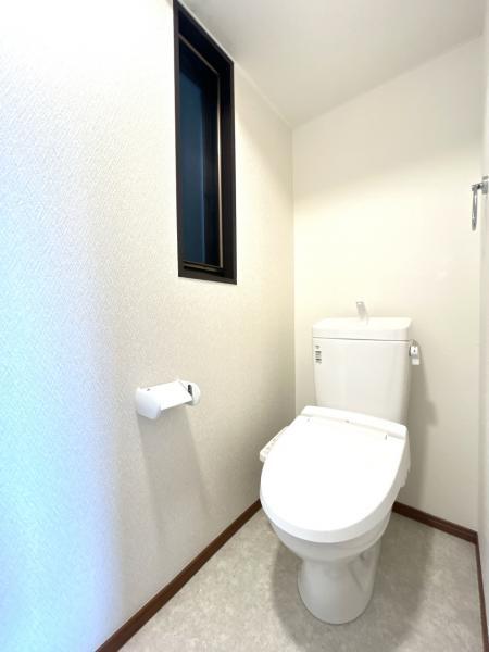 【リフォーム済】1階トイレ