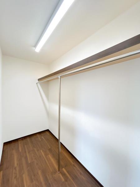 【リフォーム済】3階南側洋室