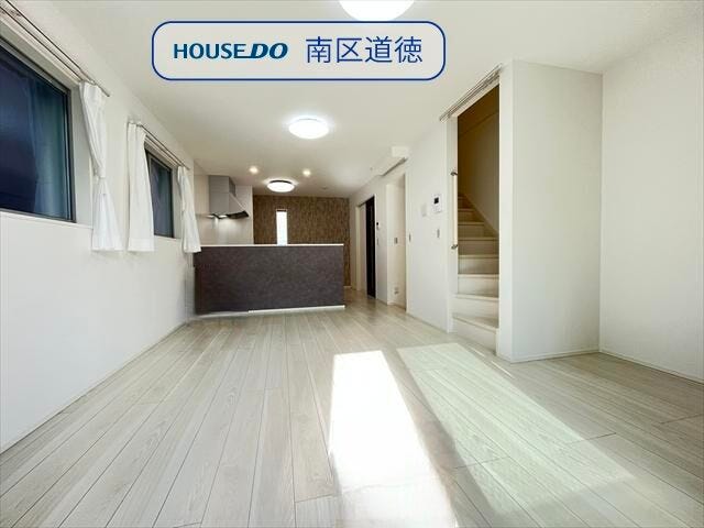 2階リビングはプライベート性も高く、落ち着いて暮らせます。床暖房が搭載!冬は足元からぬくもりを届けます♪
(2026年1月13日撮影)