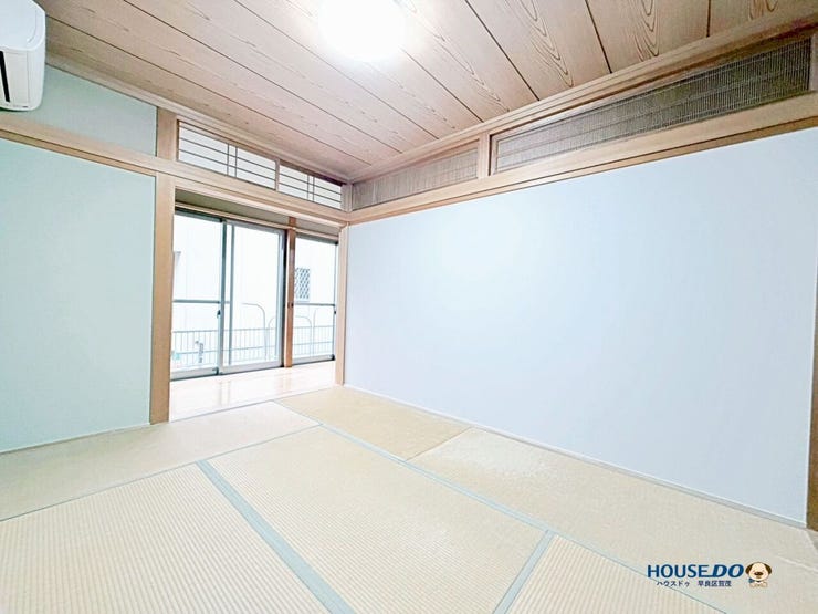 い草の香りが心地よい和室。(契約後、畳貼替予定)
お子様のお昼寝やくつろぎの空間としても活躍します。