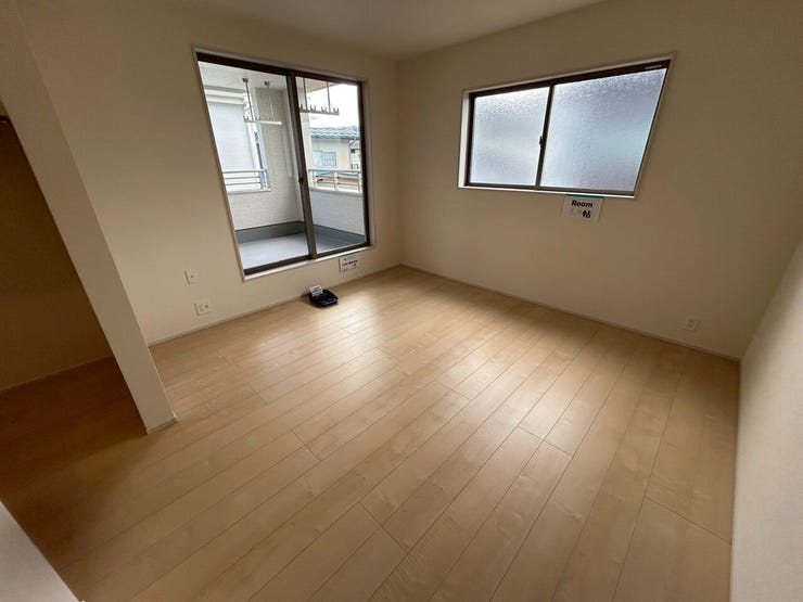 インナーバルコニーへは2部屋からエントリー可能!