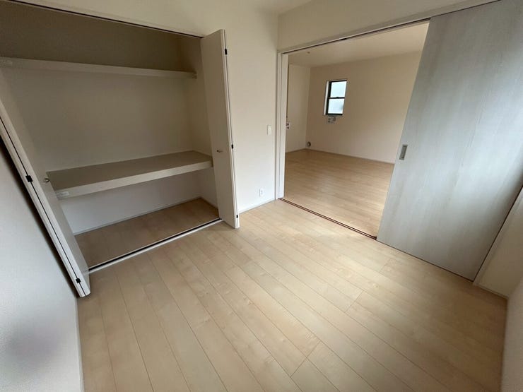 全居室収納付き!