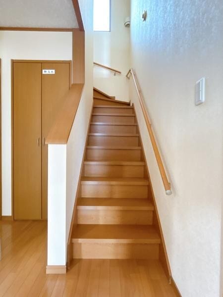 【リフォーム済】階段