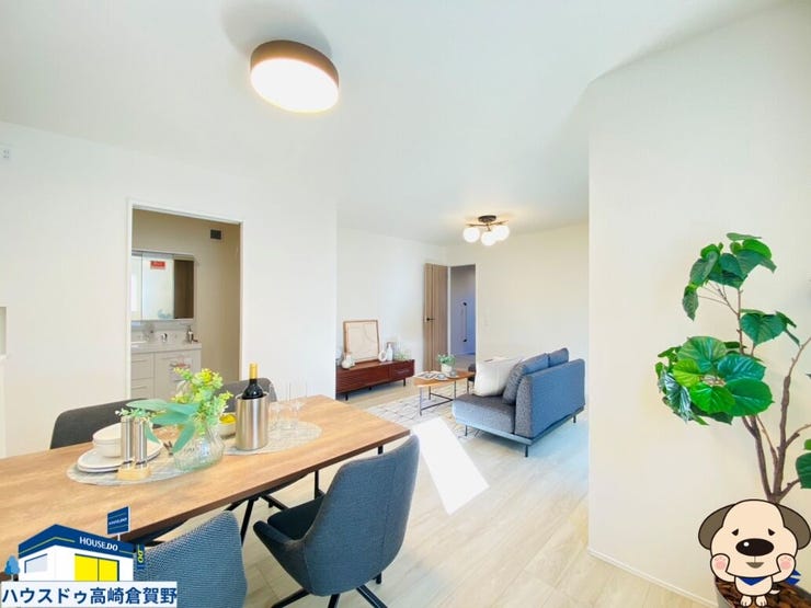 お気に入りの雑貨を飾って、カフェみたいな雰囲気でくつろげます♪※家具、アメニティはイメージです。