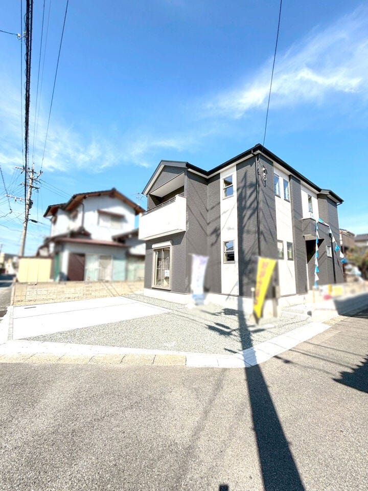 ファミリークローク♪LDK17帖以上♪小倉南区東貫新築戸建て◎駐車場2台◎電動シャッター◎都市ガス