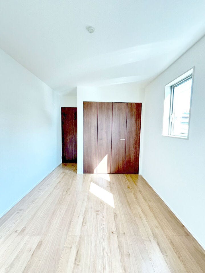 ファミリークローク♪LDK17帖以上♪小倉南区東貫新築戸建て◎駐車場2台◎電動シャッター◎都市ガス