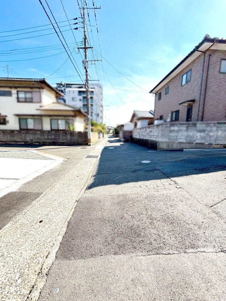 ファミリークローク♪LDK17帖以上♪小倉南区東貫新築戸建て◎駐車場2台◎電動シャッター◎都市ガス