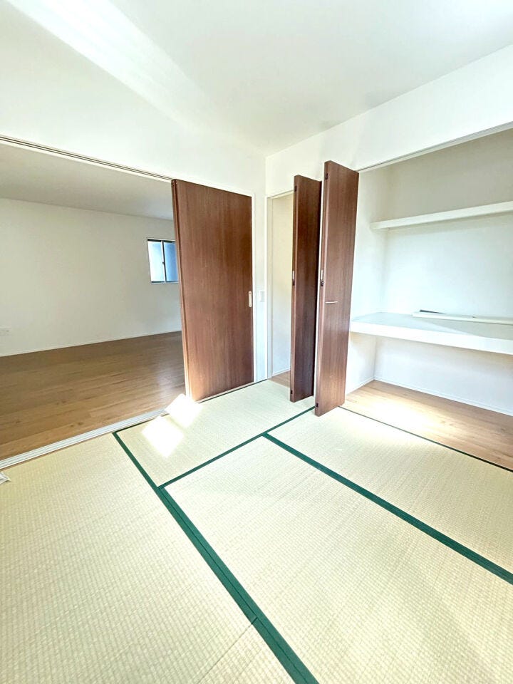 ファミリークローク♪LDK17帖以上♪小倉南区東貫新築戸建て◎駐車場2台◎電動シャッター◎都市ガス