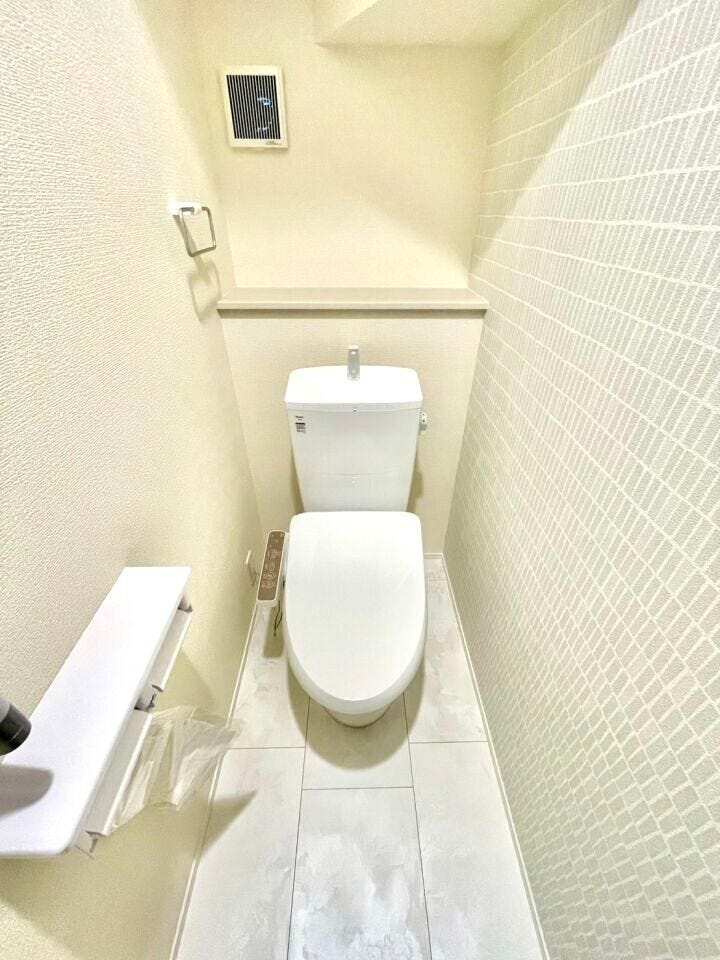 温水洗浄便座はトイレットペーパーの使用量が減ることで、経済的にも環境的にもメリットがあります♪