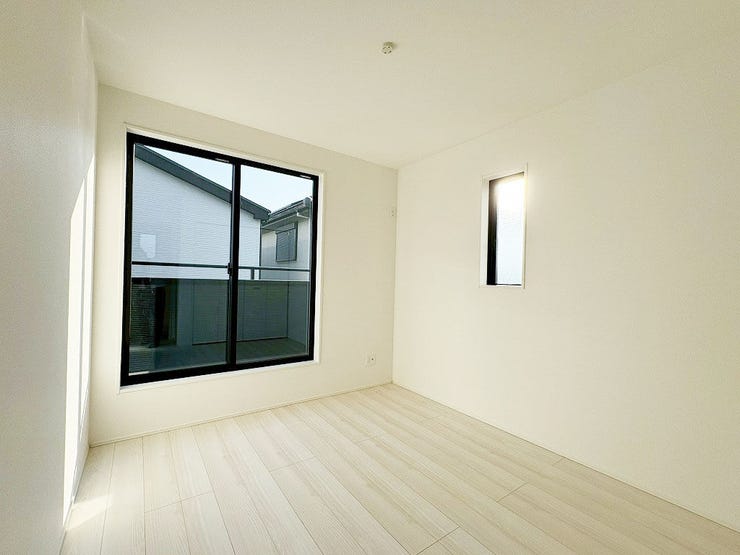 約5.25帖の洋室♪