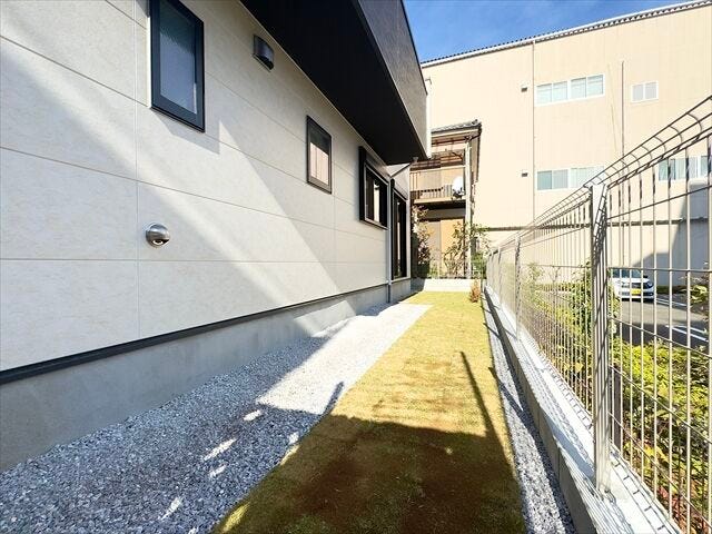 庭:ガーデニングを楽しむことができそうです。