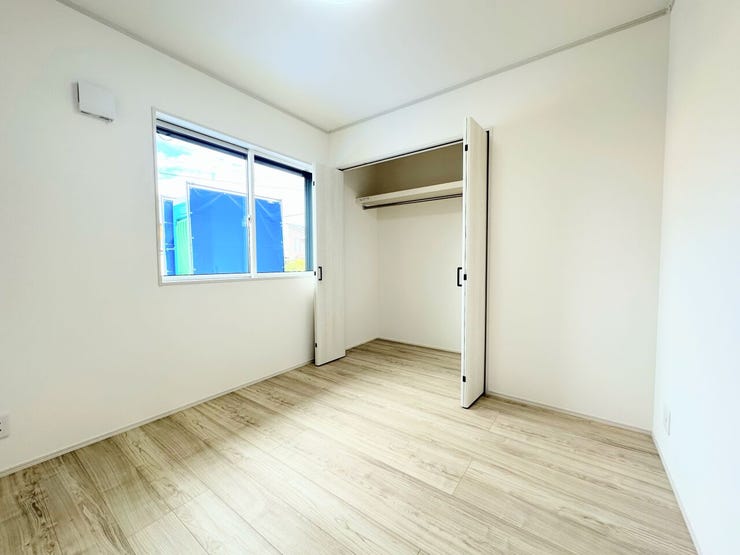 クローゼットがついており、お部屋をすっきりとお使いいただけます。