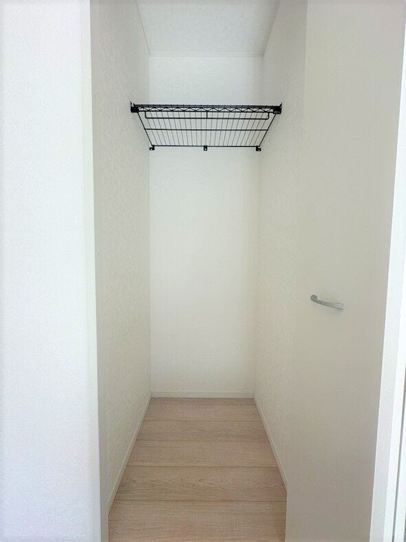 2階-廊下収納