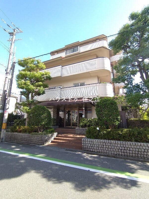 ★こちらの物件周辺のお店情報や住環境なども現地でご説明致しますので何でもご質問ください♪