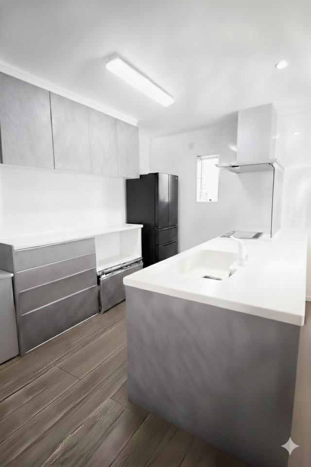 キッチンと同町のカップボード付きです。調理器具やお皿等、たくさん収納できます。
(CG加工あり。現況と異なる場合があります)