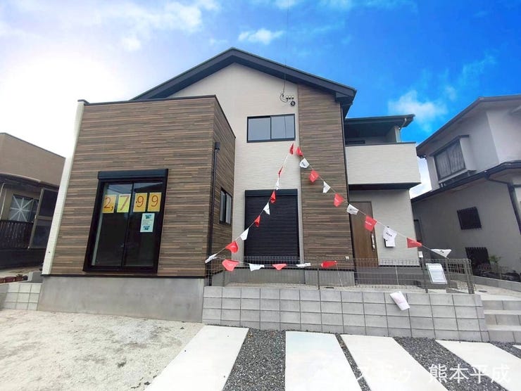 【外観】
とてもおしゃれな外観☆彡