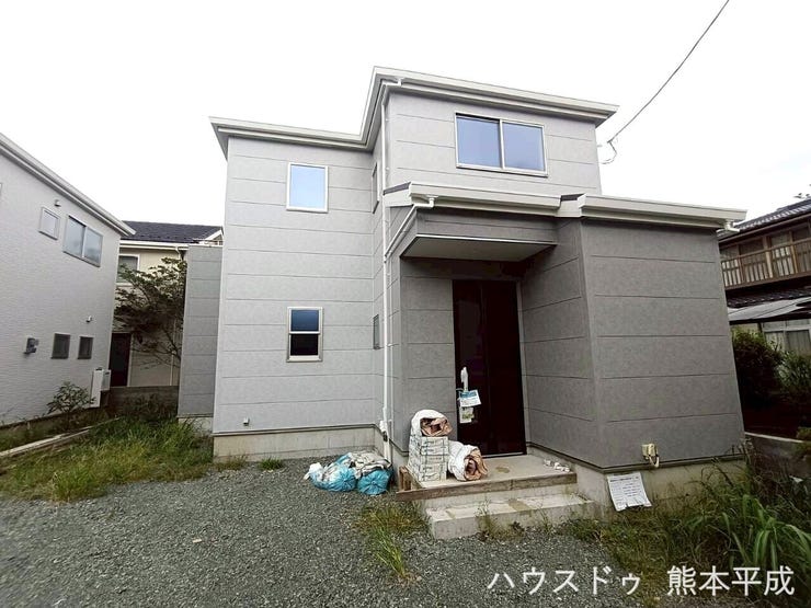 【外観】
高級感のある外観がステキです☆