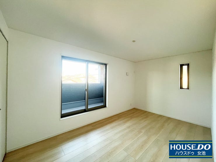 2025年10月撮影
洋室8畳