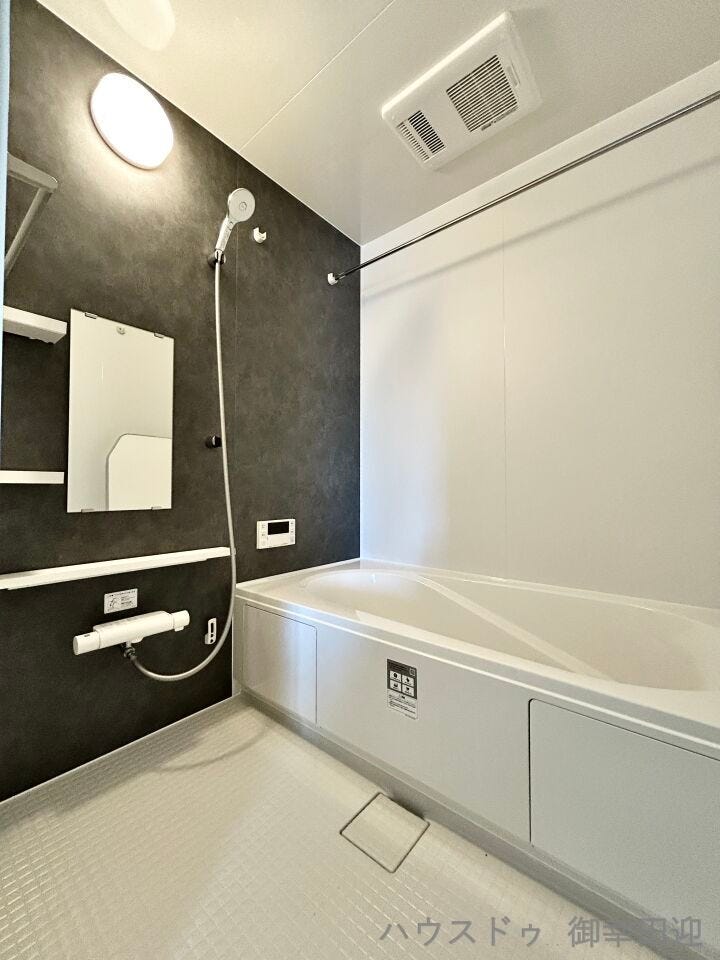 ■□■深い癒やしのプライベート空間■□■一日の疲れを洗い流し、心身を解放する、静かで贅沢な時間を提供します。