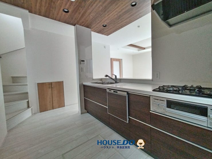 広いので二人並んでもストレスフリーです♪