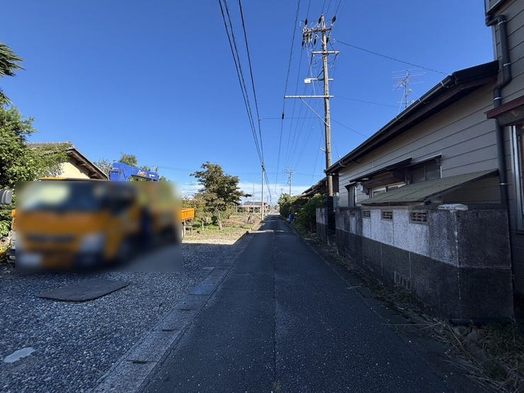 ■北東側前面道路 約3.3m 間口14.7m
■空家につきいつでも内覧可能です!