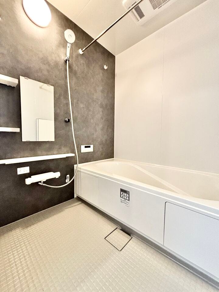 ■□■深い癒やしのプライベート空間■□■一日の疲れを洗い流し、心身を解放する、静かで贅沢な時間を提供します。