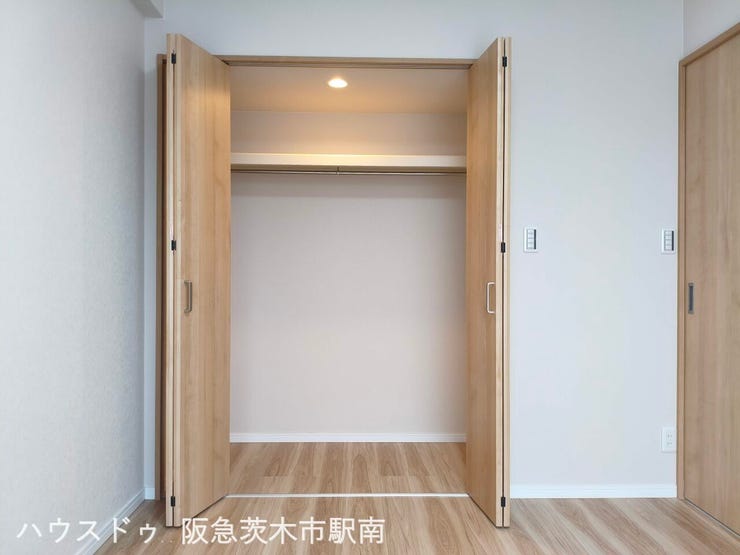 洋間5.4帖 クローゼット