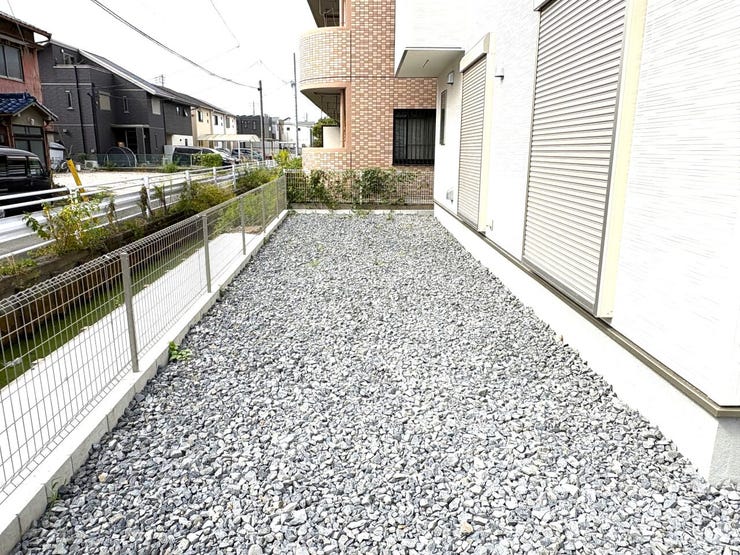 ガーデニングも楽しめるお庭スペース!