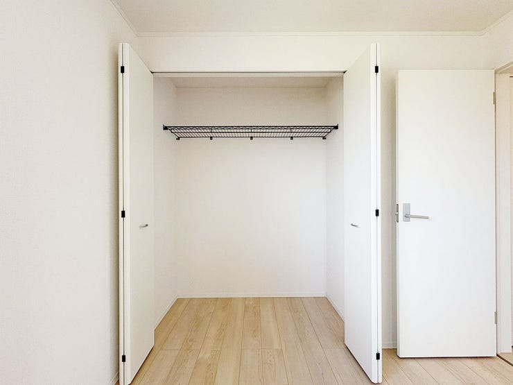 全居室収納スペース有り!荷物が多くても十分に納まります(^^)