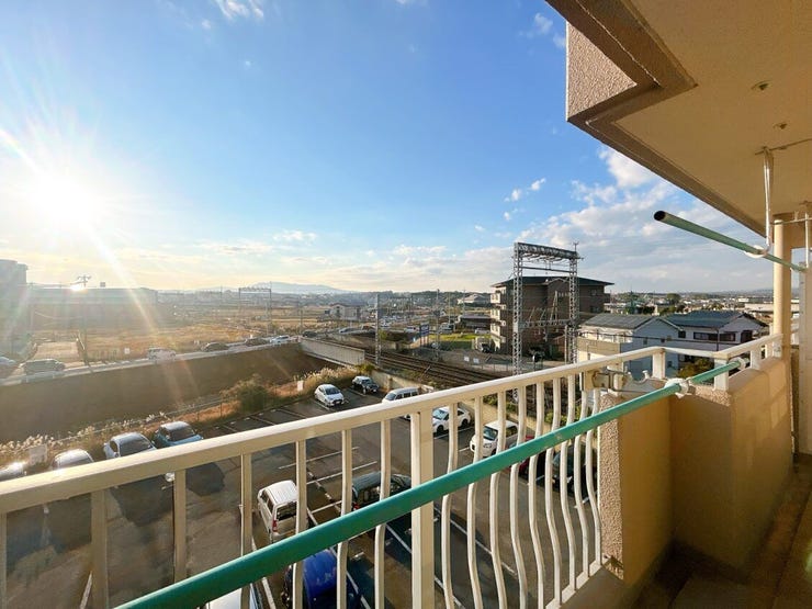 バルコニーからの眺望良好です。