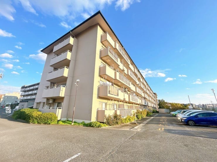 自然とうまく調和した環境の良い地域です。
毎日を快適に気持ちよく過ごしていただけます。