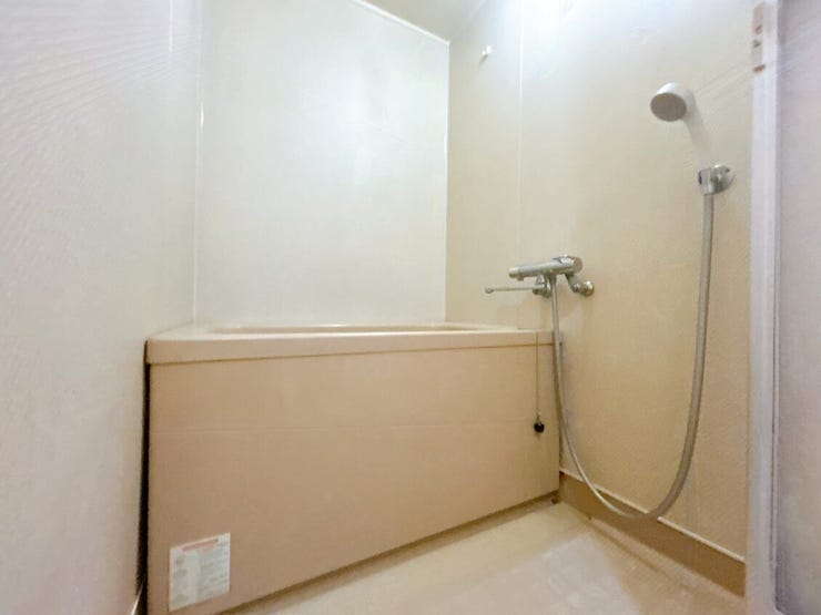 1日の疲れを癒してくれる浴室です。