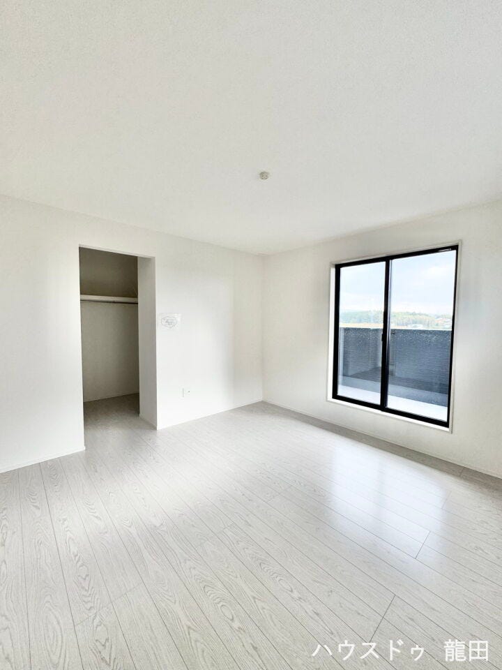 ■□■洋室・収納■□■