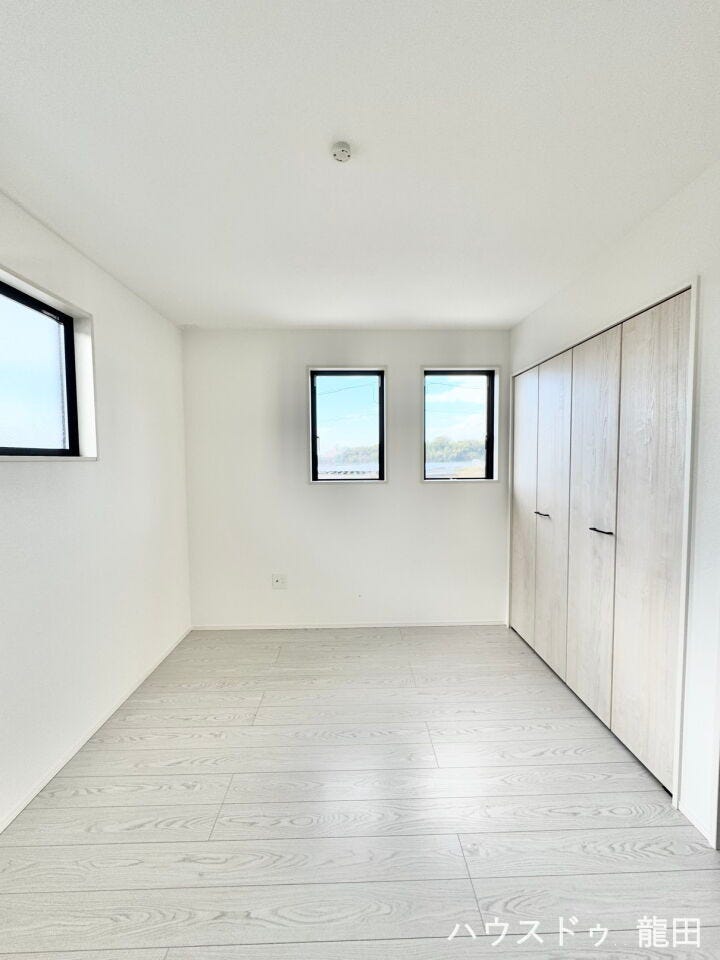 ■□■洋室・収納■□■