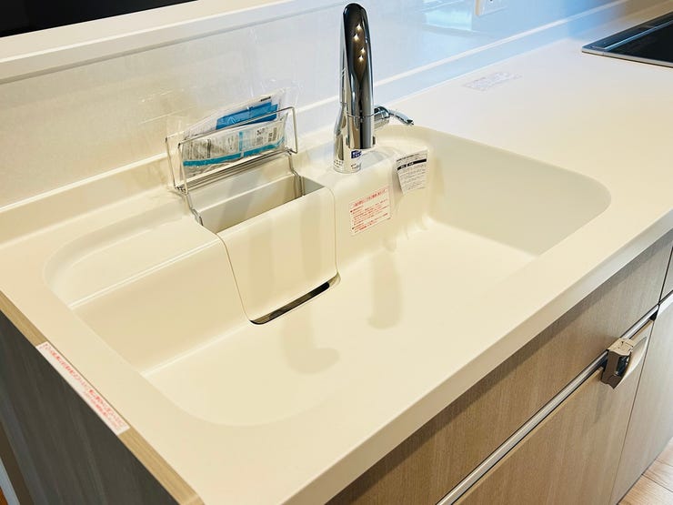 ◇嬉しいタッチレス水栓♪