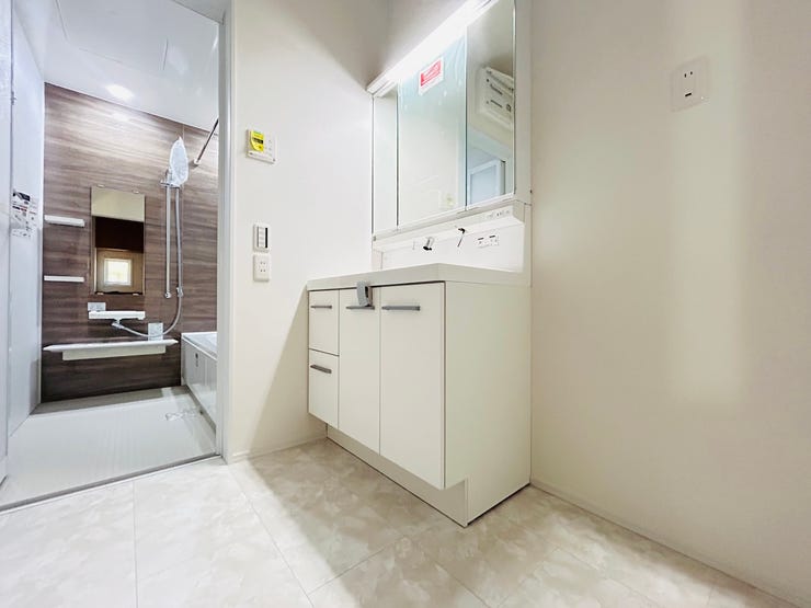 ◇明るく清潔感溢れる洗面室☆