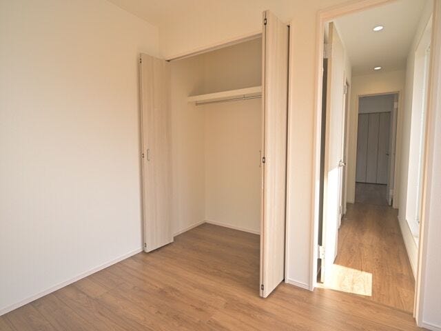 2階はすべてのお部屋に収納が設けられており、寝室や子供部屋にぴったりです。