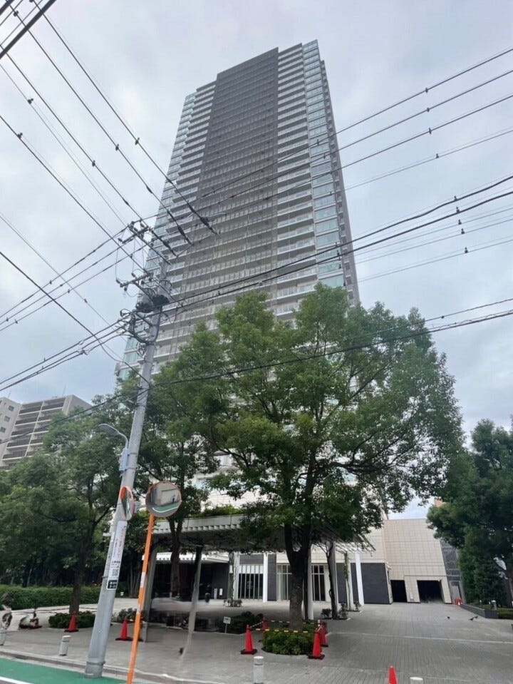 複数路線が利用可能、スーパーやドラッグストアなど利便施設も充実しております